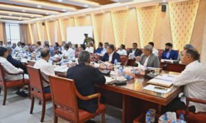 যার জন্য প্রকল্পের মেয়াদ বারবার বৃদ্ধি হচ্ছে তাকে খুঁজে বের করতে হবে : প্রধানমন্ত্রী