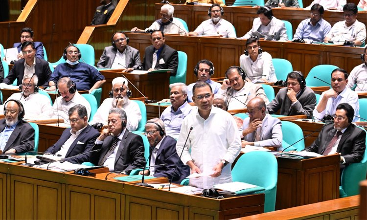 ফ্যাসিবাদের বিরুদ্ধে সরকার ও বিরোধী দলের মধ্যে জাতীয় ঐক্য রয়েছে: প্রধানমন্ত্রী