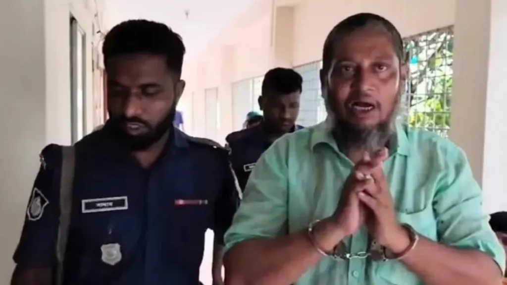 শিক্ষা কর্মকর্তাকে কুপিয়ে জখমের পর প্রধান শিক্ষক‘টাইগার খেয়েছি, আর্জেন্টিনার খেলা দেখেছি, এরপর কী হয়েছে, জানি না’