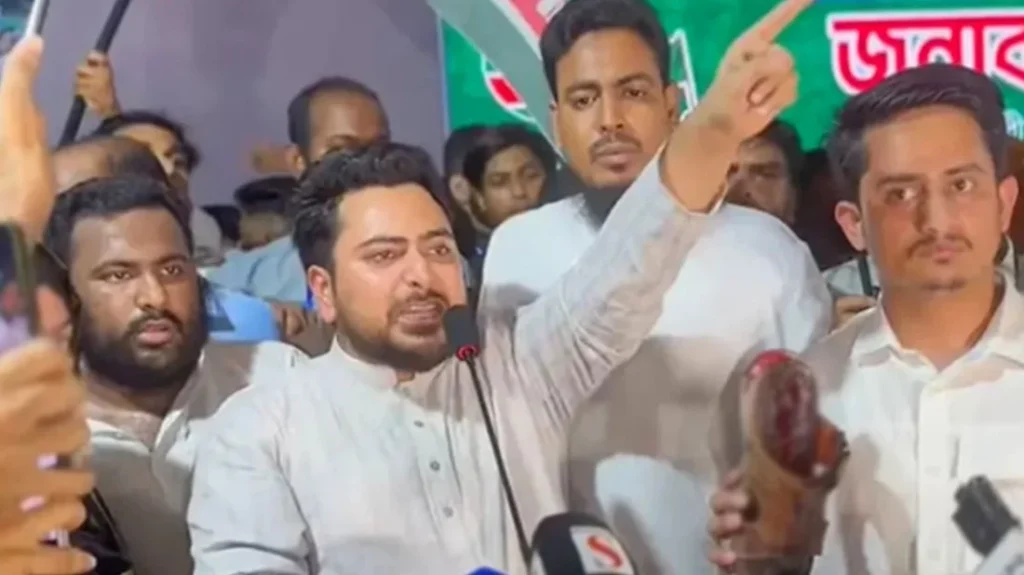সাভারে ককটেল বিস্ফোরণ প্রশাসনের ইন্ধনে ঘটেছে: দাবি নাহিদ ইসলামের