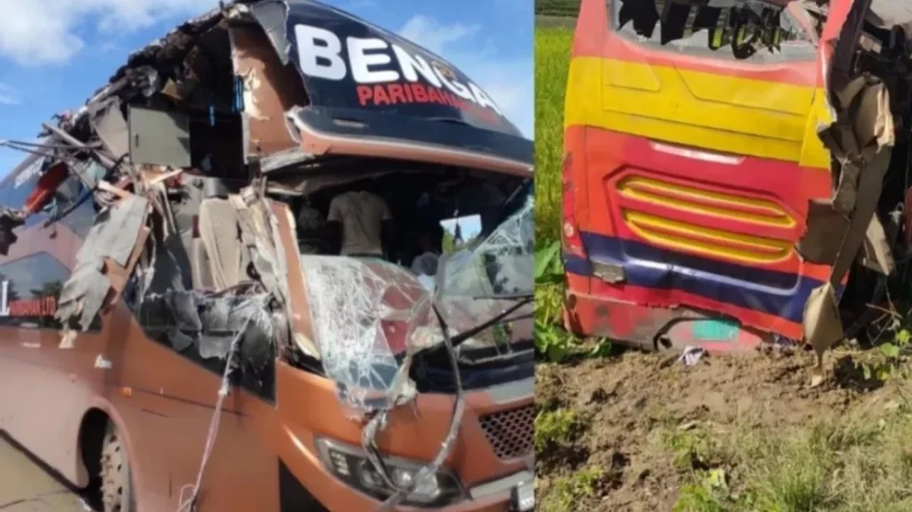 ফাঁকা সড়কে দুই বাসই দ্রুতগতিতে চলছিল, চালকদের চোখে ছিল ঘুম: পুলিশ